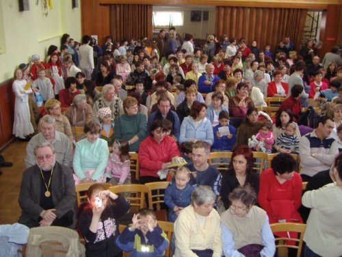 Hraje celá dědina aneb S veselou myslí na nesmysly. - 18.3.2006